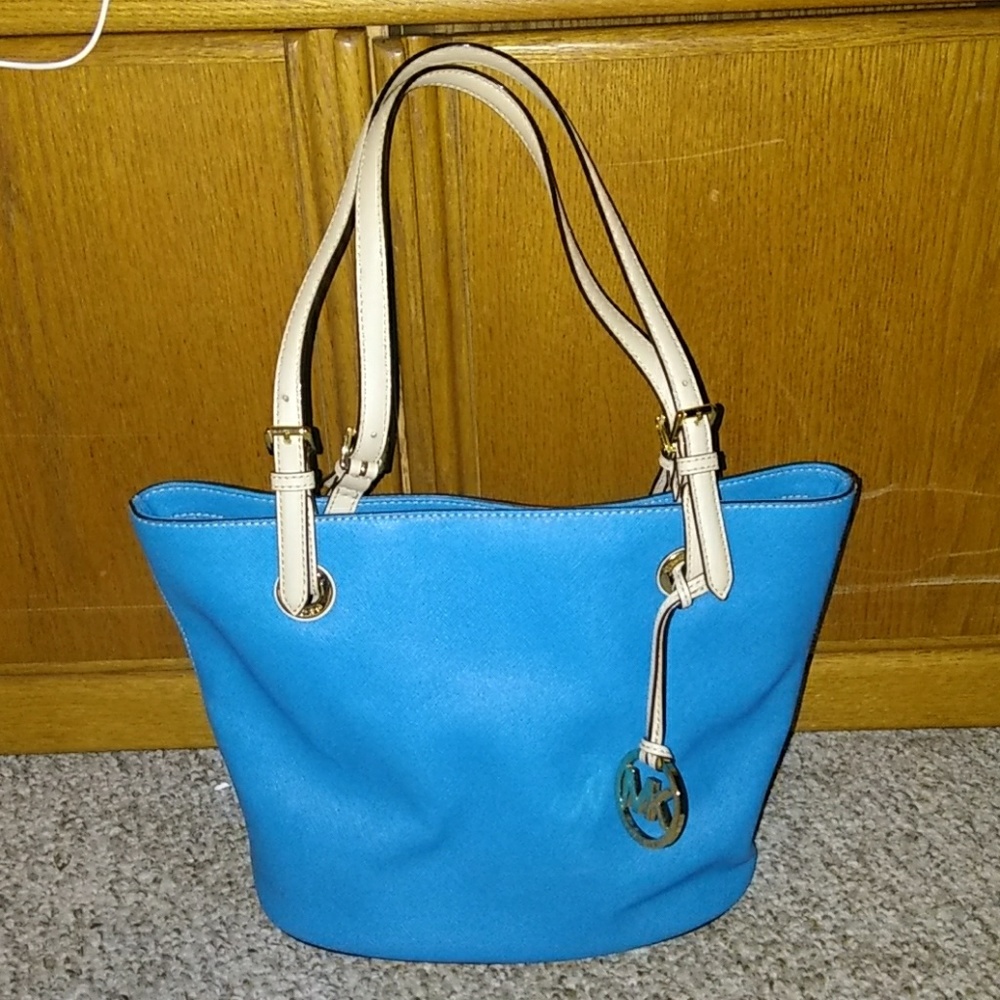 Michael kors bag 😍